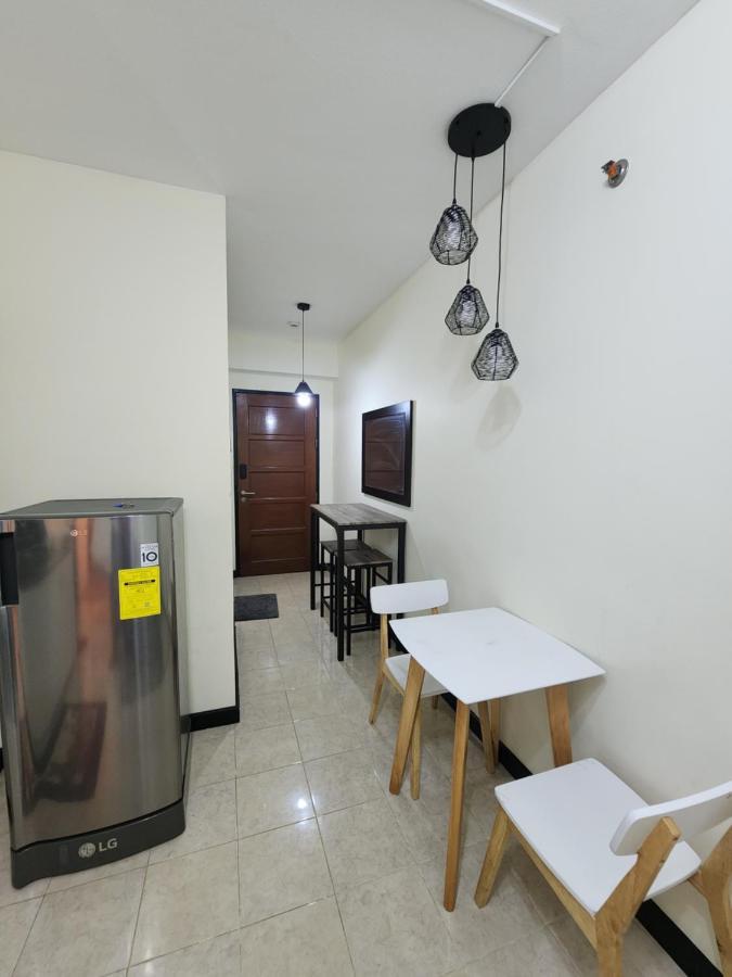Magallanes Condo Free Airport Pick Up For 3 Nights Stay Or More Davao City Exterior foto
